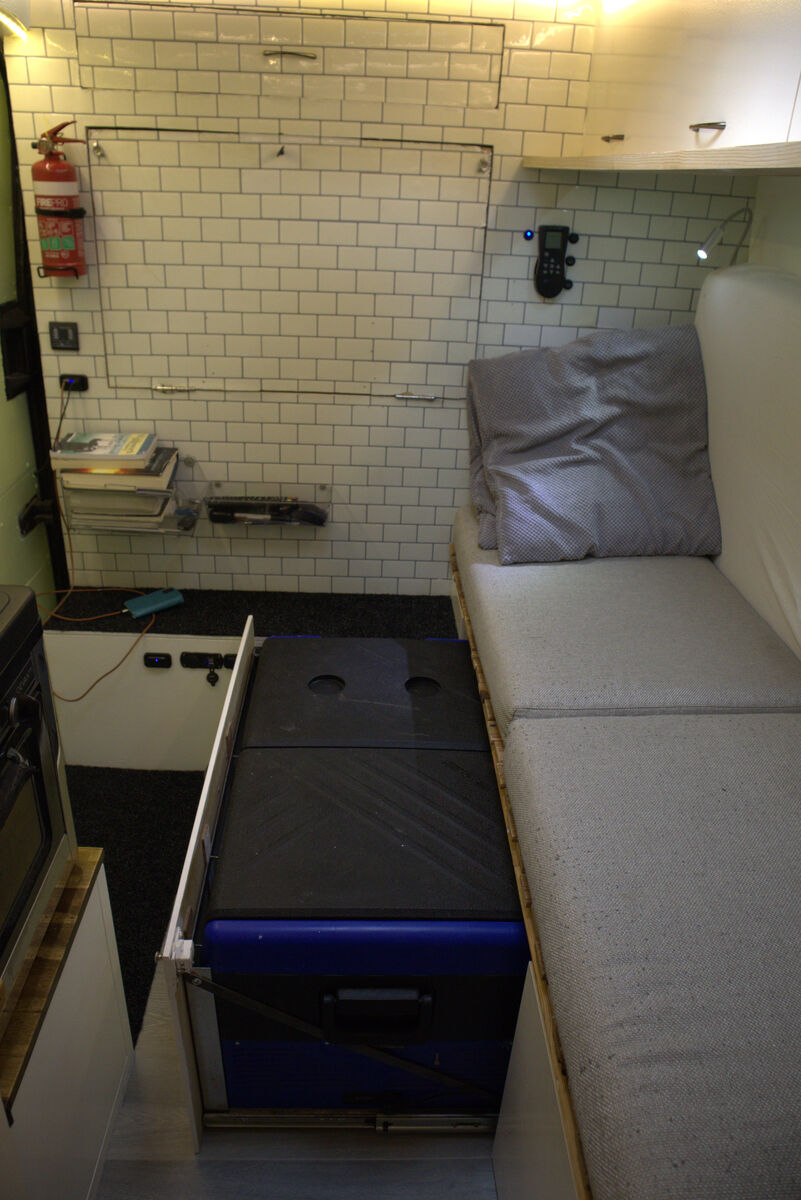 90-litre fridge freezer on slide-out drawer